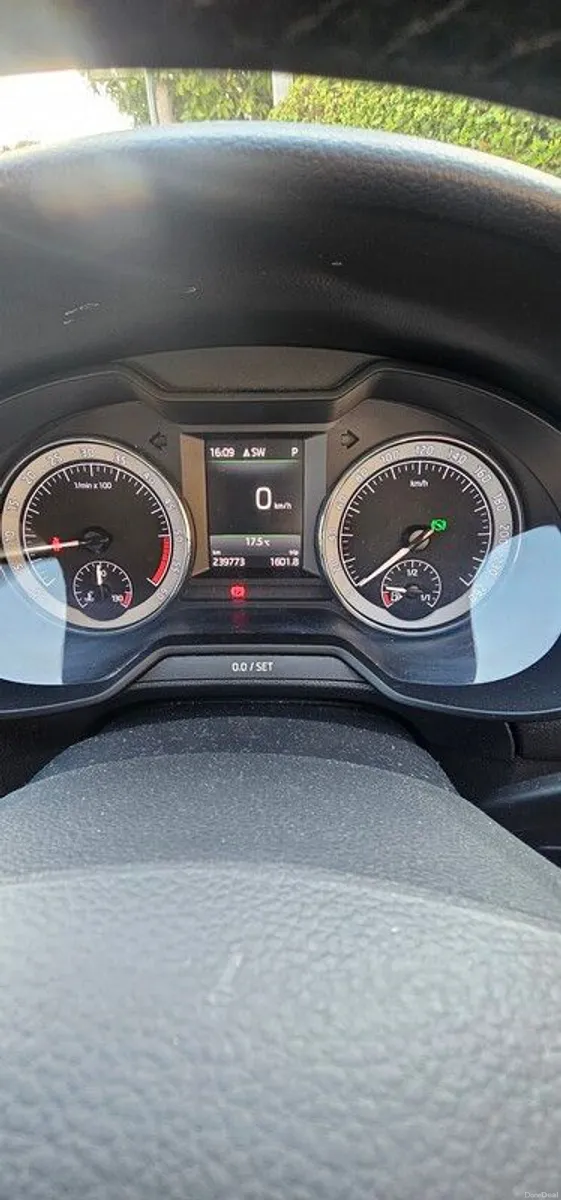 2017 Skoda Octavia - Image 5