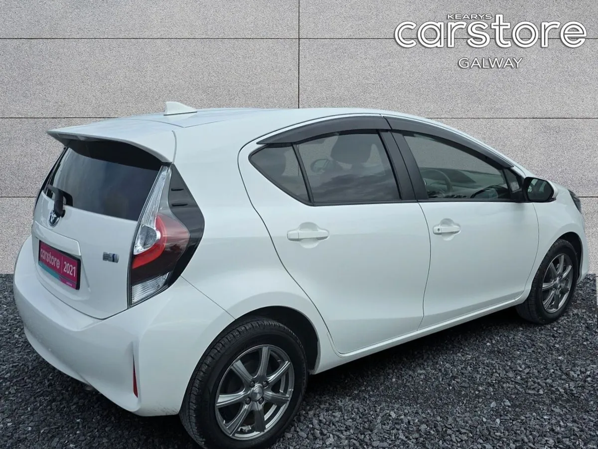 Toyota Aqua S - Image 3