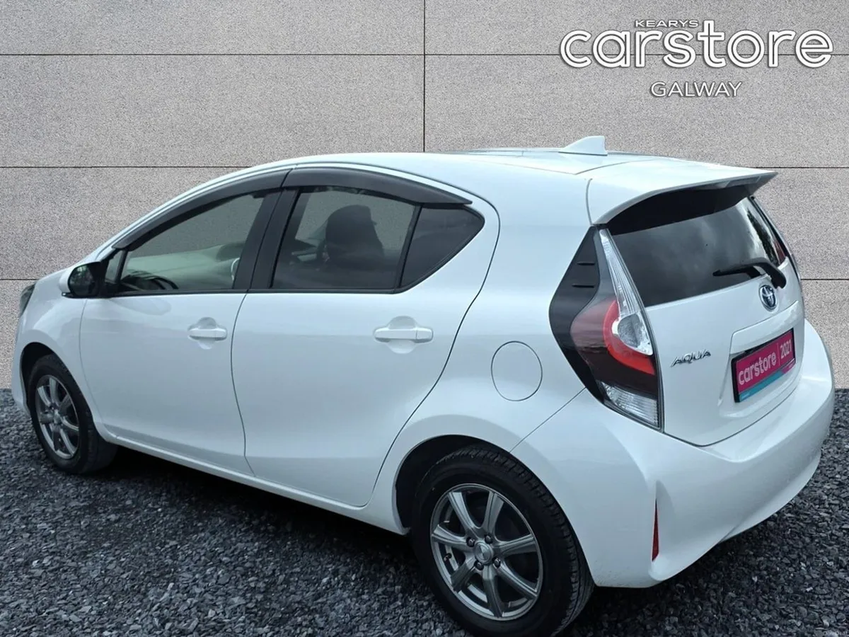 Toyota Aqua S - Image 5
