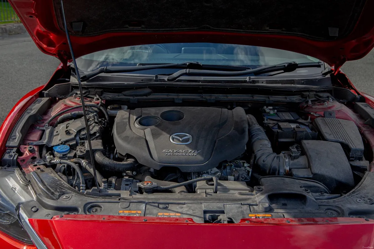 2017 (172) Mazda 6 2.2 SKYACTIV-D 175PS Platinum A - Image 5
