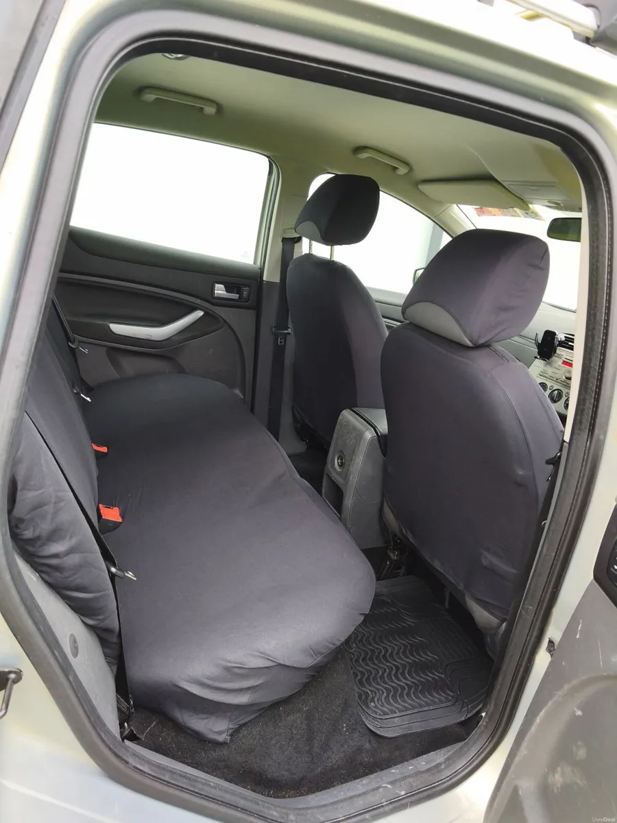 Ford Kuga 2010 - Image 5