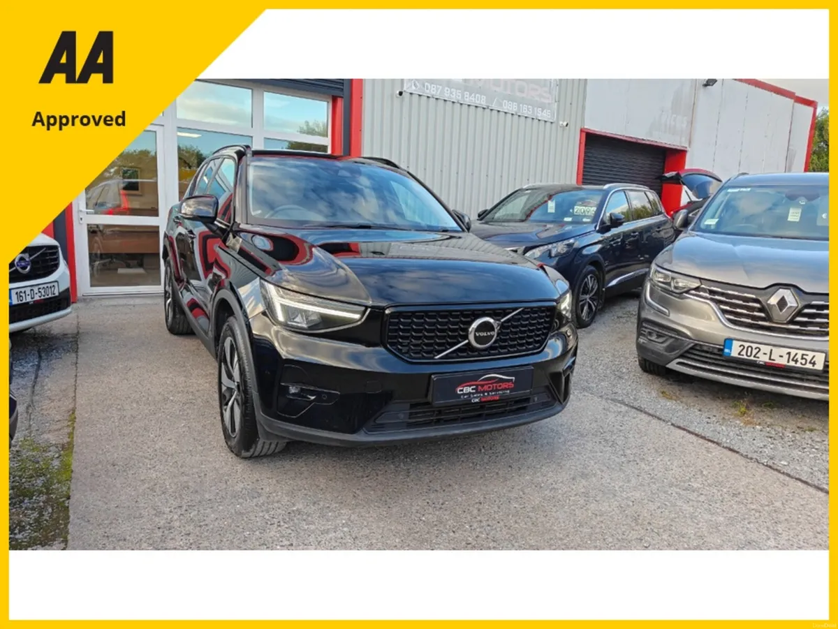 Volvo XC40 2022 T4 PLUS Petrol Plug In Hybird - Image 4