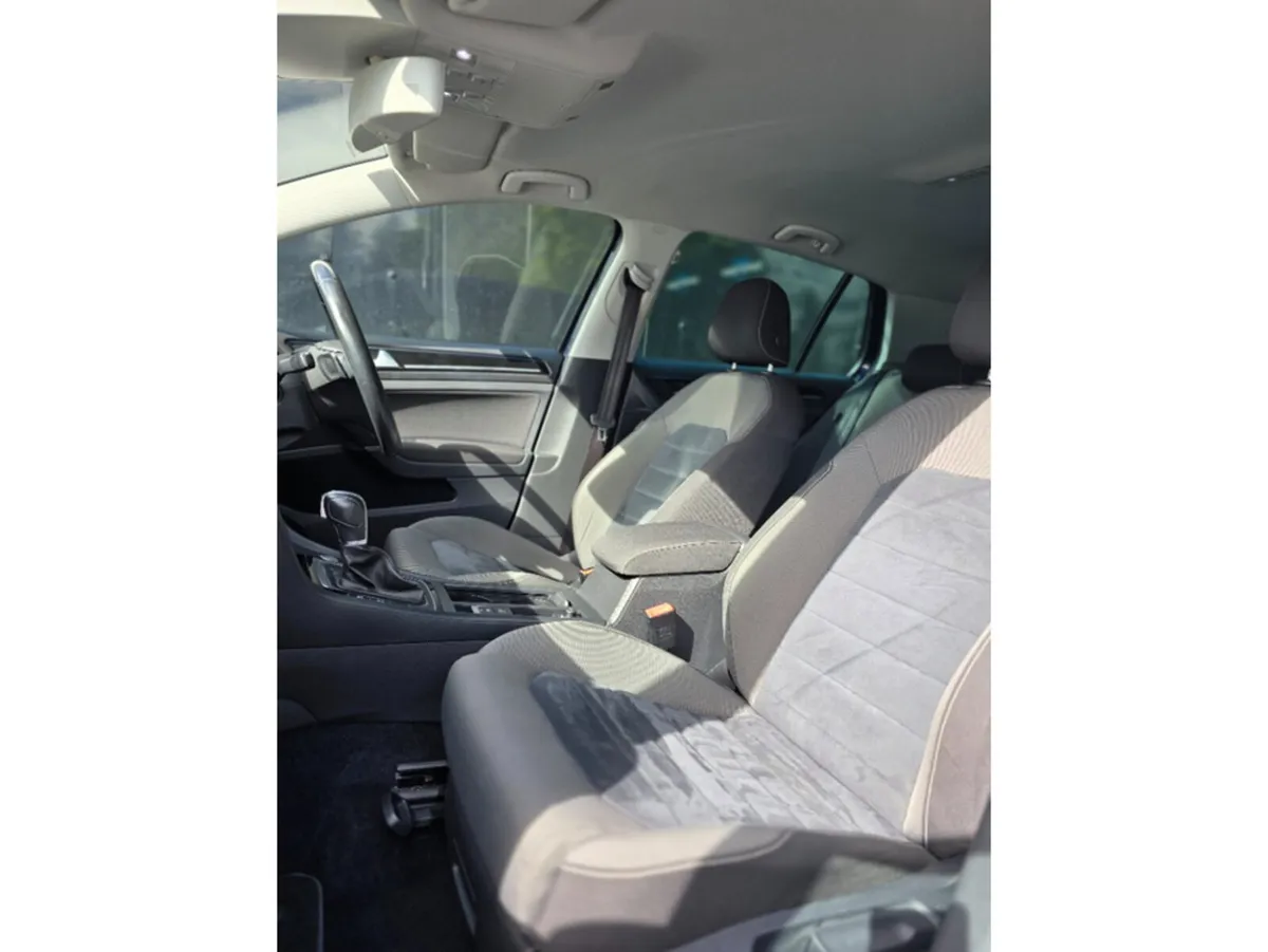 Volkswagen Golf HIGHLINE 1.4 TSI AUTO - Image 3