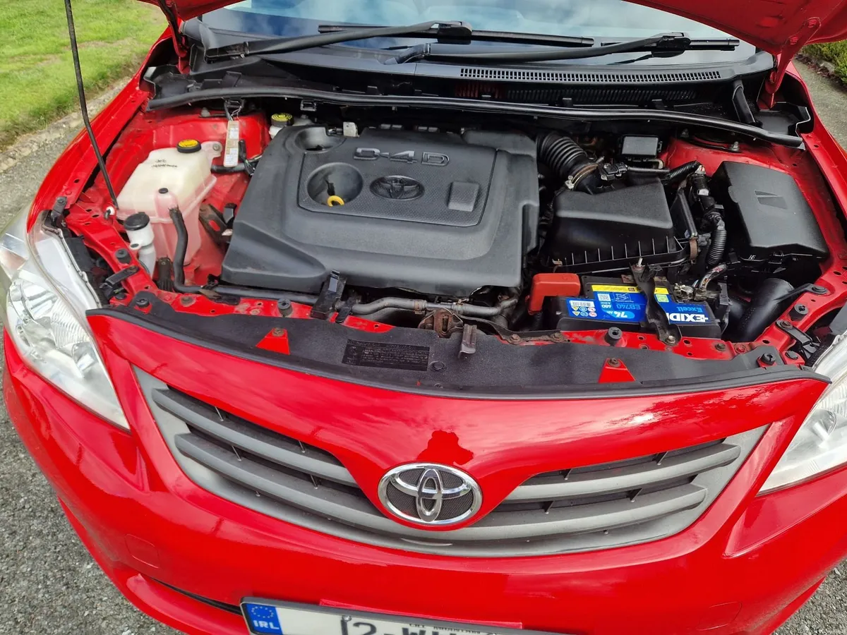 Toyota Corolla 2012 - Image 6