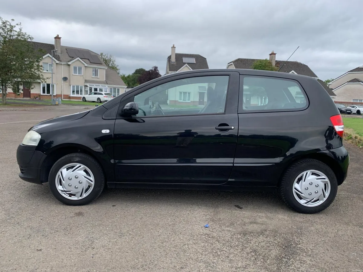 Volkswagen Fox 2010 - Image 4