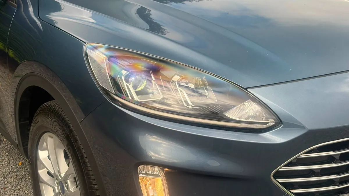 Ford Kuga 2022 - Image 4