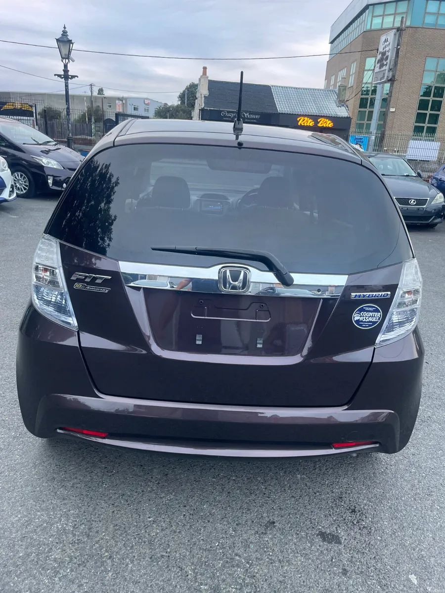 2012 Honda fit hybrid low mileage 65k only - Image 5