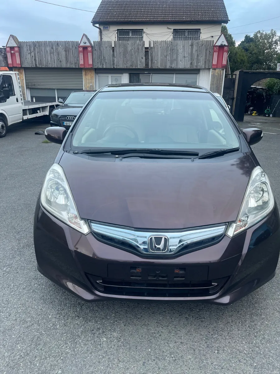 2012 Honda fit hybrid low mileage 65k only - Image 3