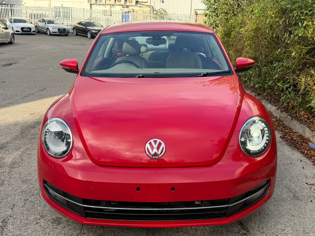 Volkswagen Beetle Auto Leather 46k km - Image 6