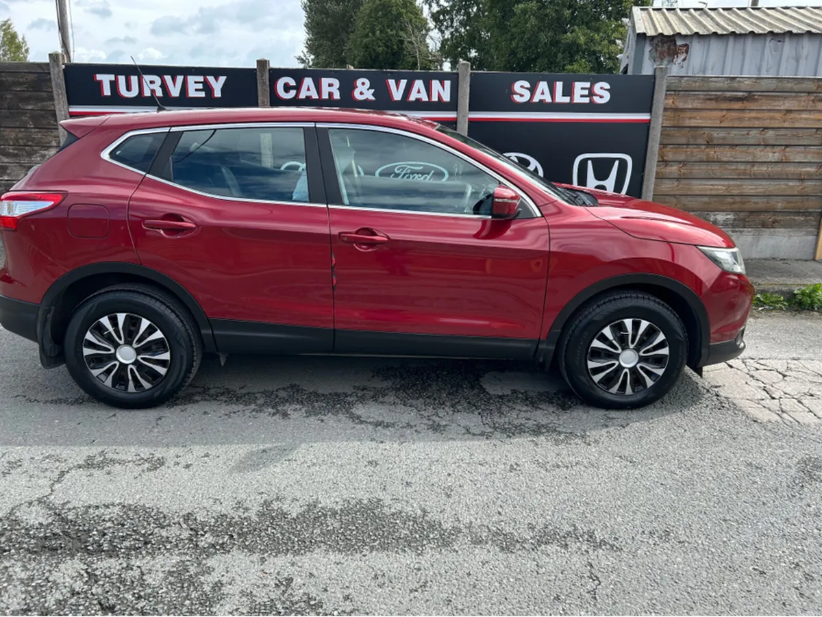 Nissan Qashqai 1.5 DSL XE E6 4DR - Image 3