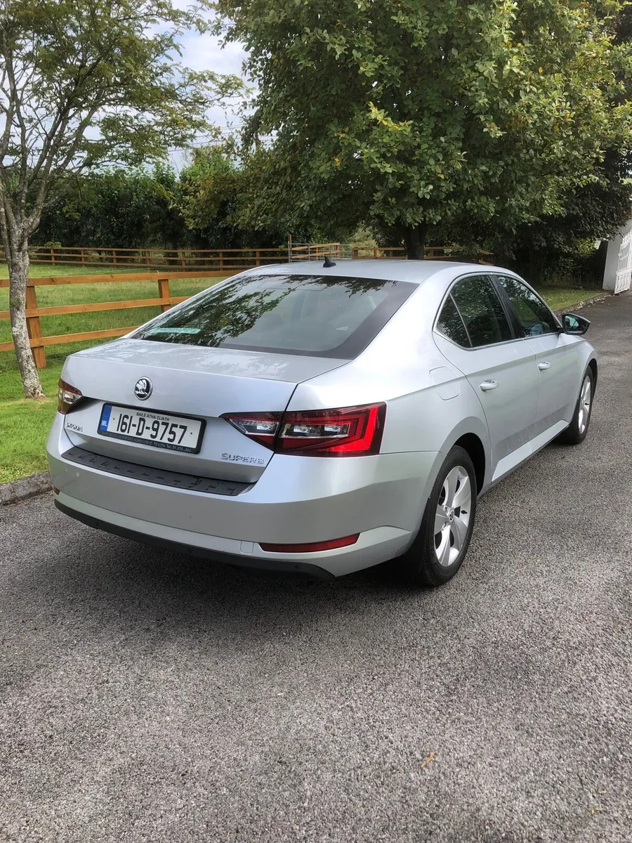 2016 Skoda Superb 2.0 TDI 150bhp DSG - Image 3