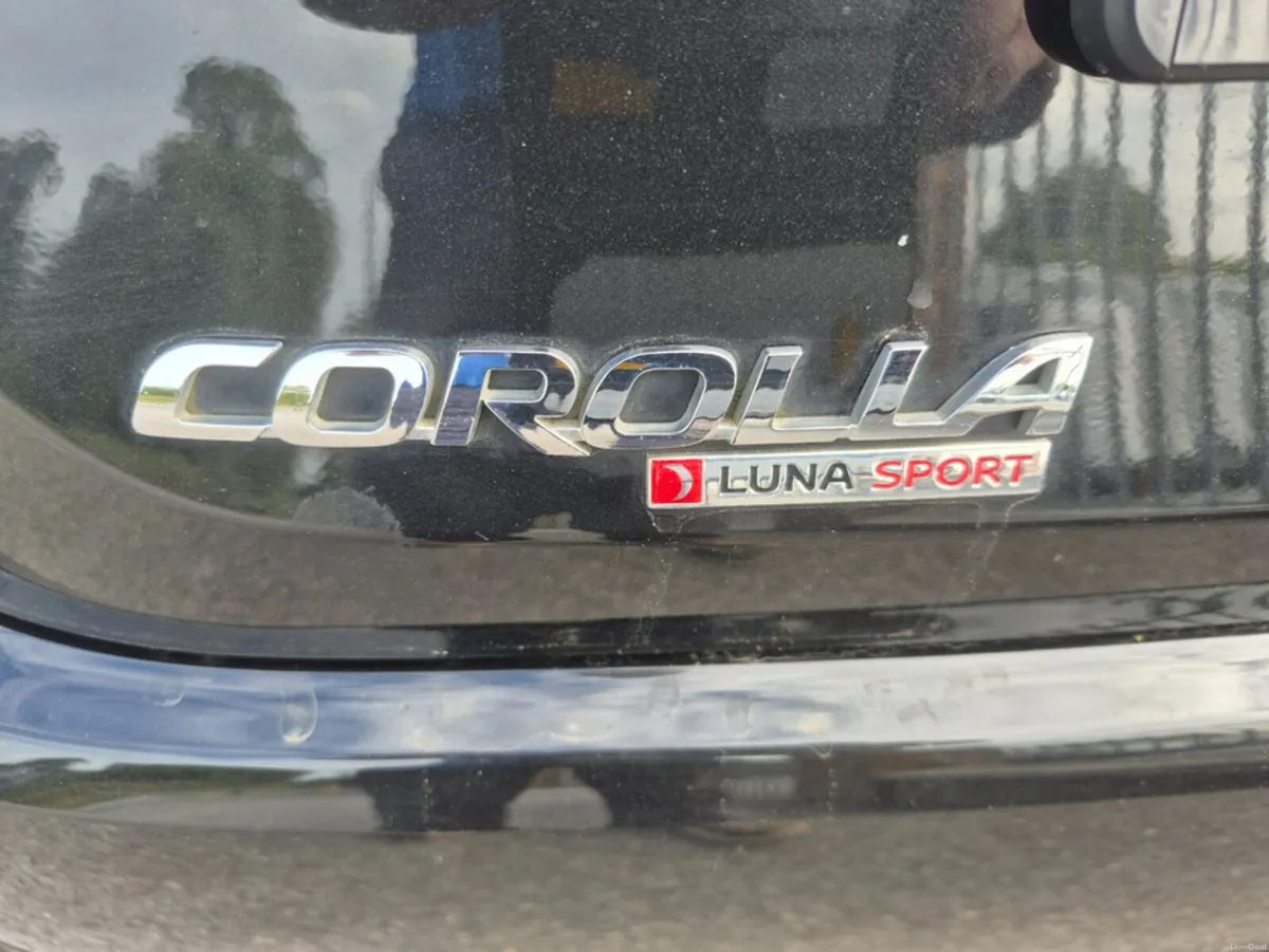 Toyota Corolla HYB LUNA SPORT 4DR AUTO - Image 4