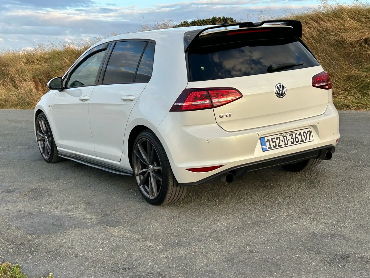 2015 gti golf - Image 4