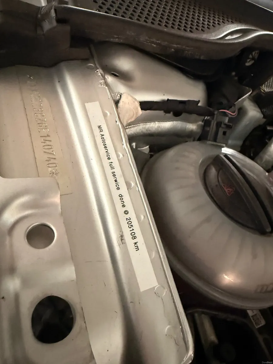 Volkswagen Passat 2016 - Image 3