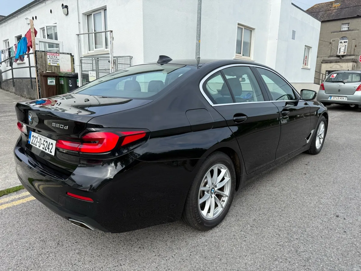 2022 BMW 520d MHEV Irish Car - Image 3