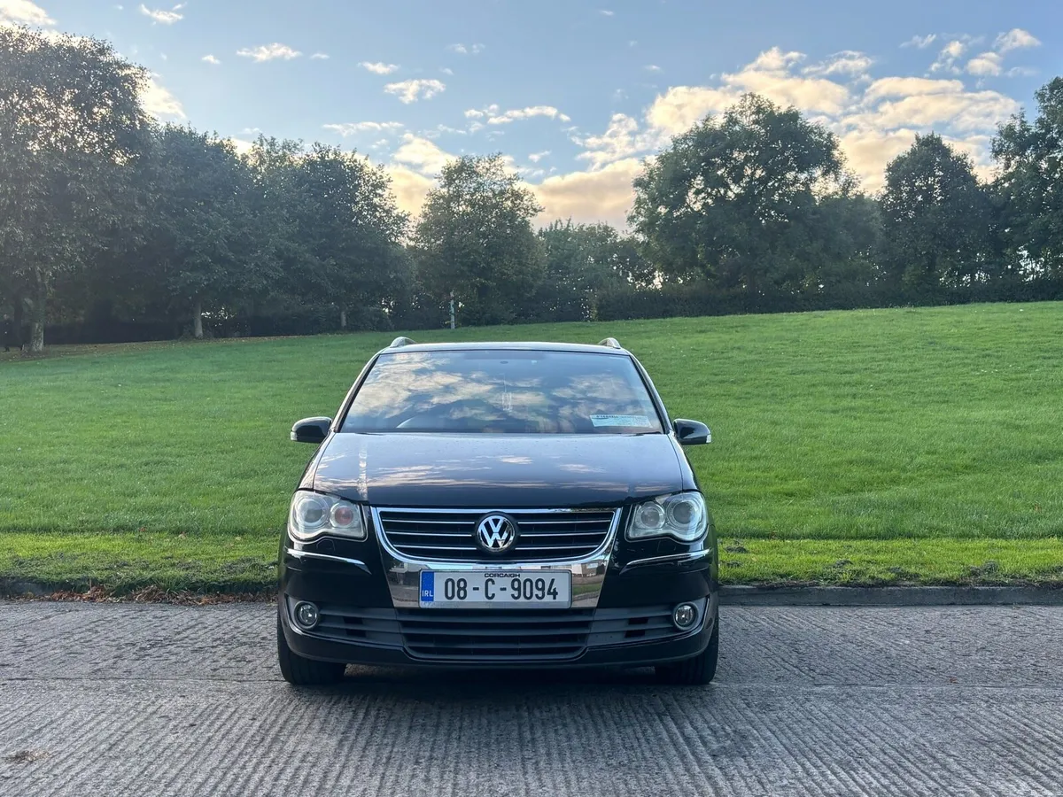 2008 Volkswagen Touran 1.9 TDI MANUAL 7 seater - Image 2