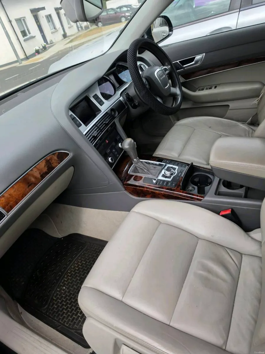 Audi A6 2010 Automatic - Image 2
