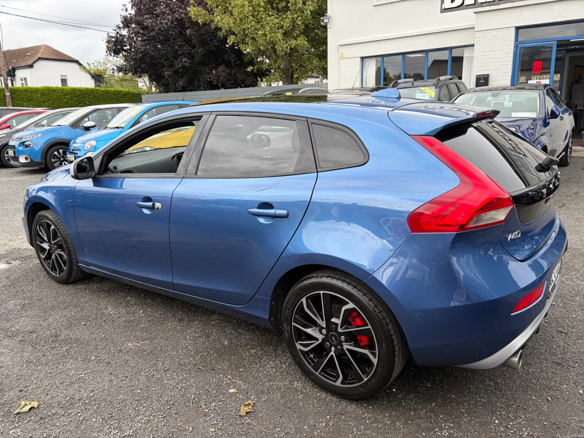2016 VOLVO V40 2.0D4 R DESIGN PAN ROOF - Image 5