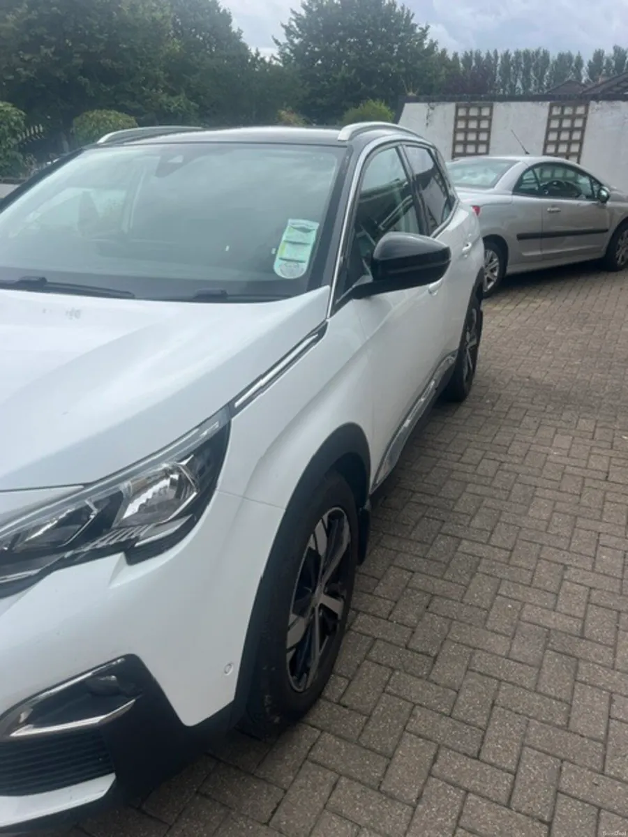 PEUGEOT 3008 1.6 HDI ALLURE - Image 6