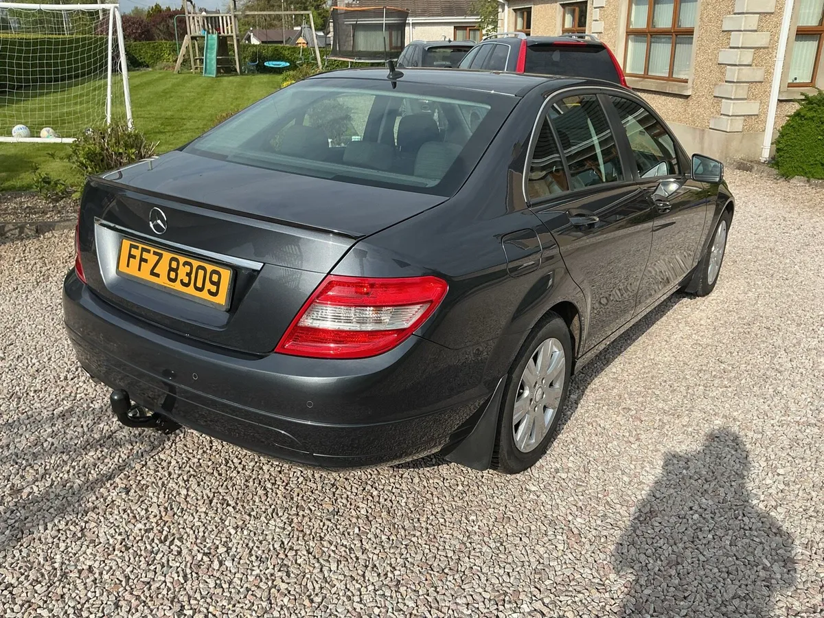 Mercedes C220 CDI immaculate 97000 Mls 1 year MOT - Image 4