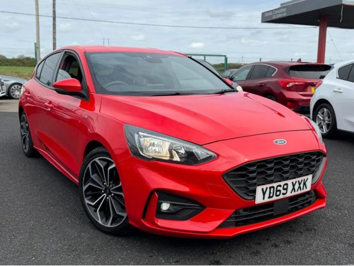 Ford Focus ST-LINE X TDCI - Image 2