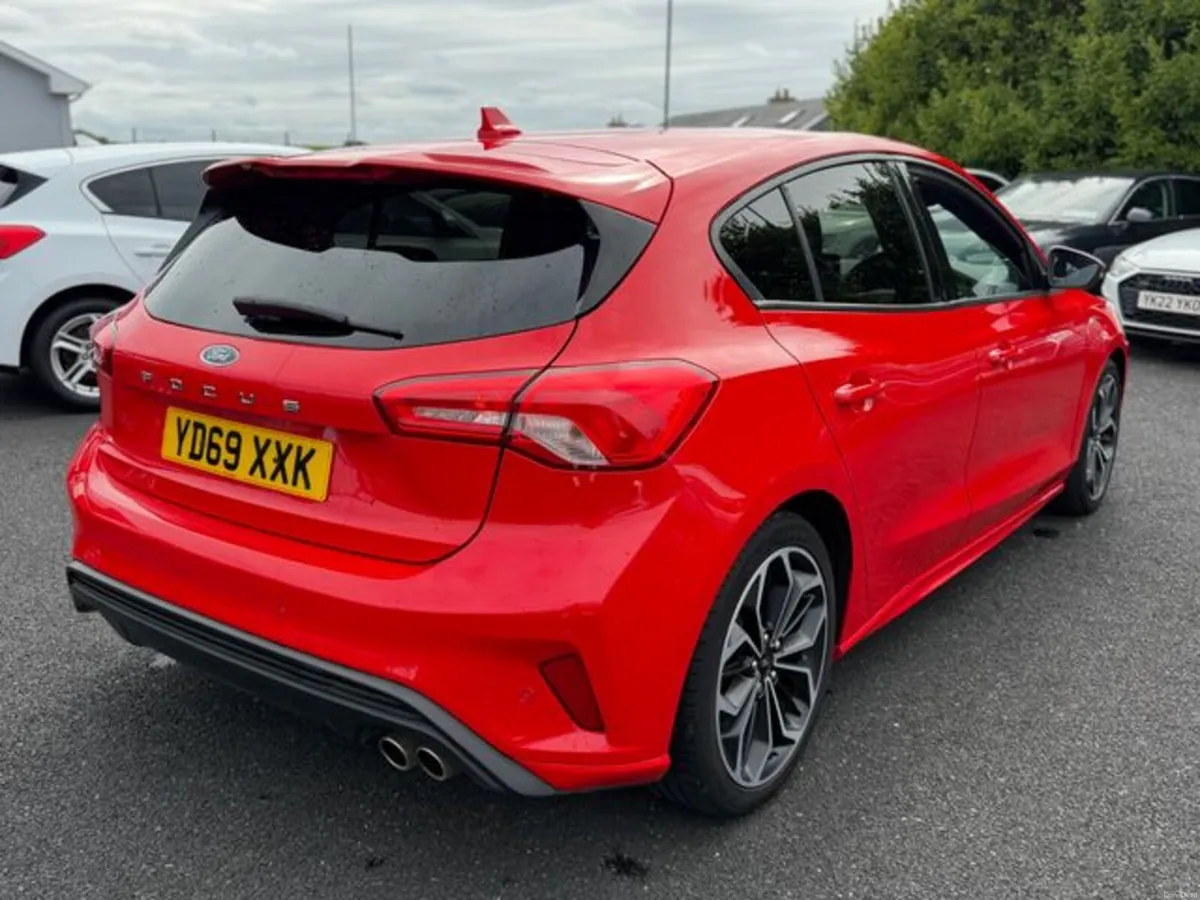 Ford Focus ST-LINE X TDCI - Image 4