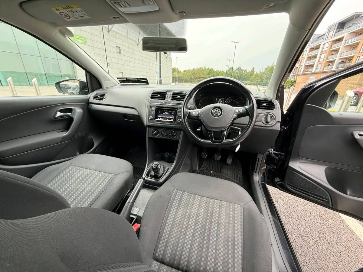 Volkswagen Polo - Image 6