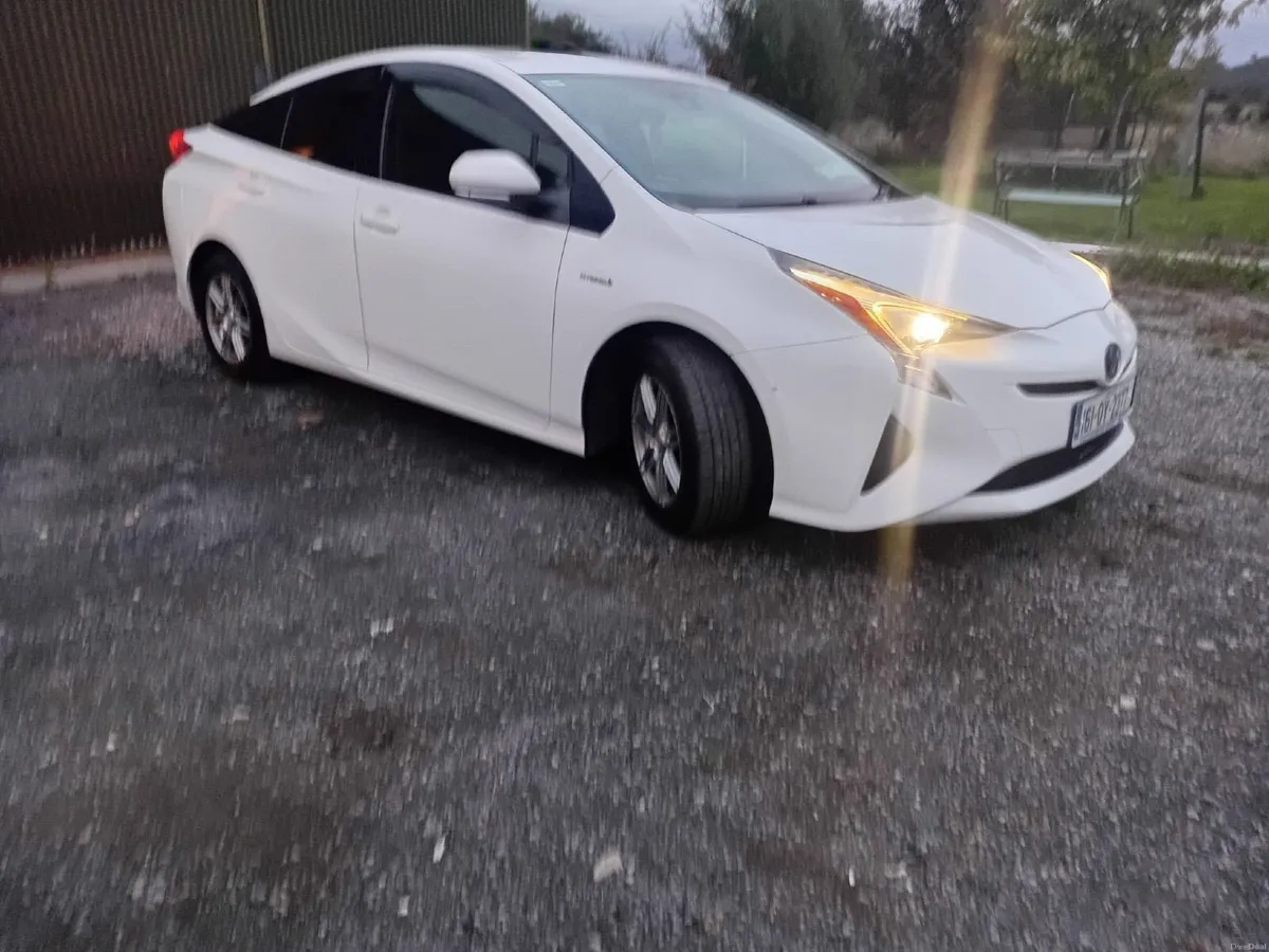 Toyota Prius 2016 - Image 3