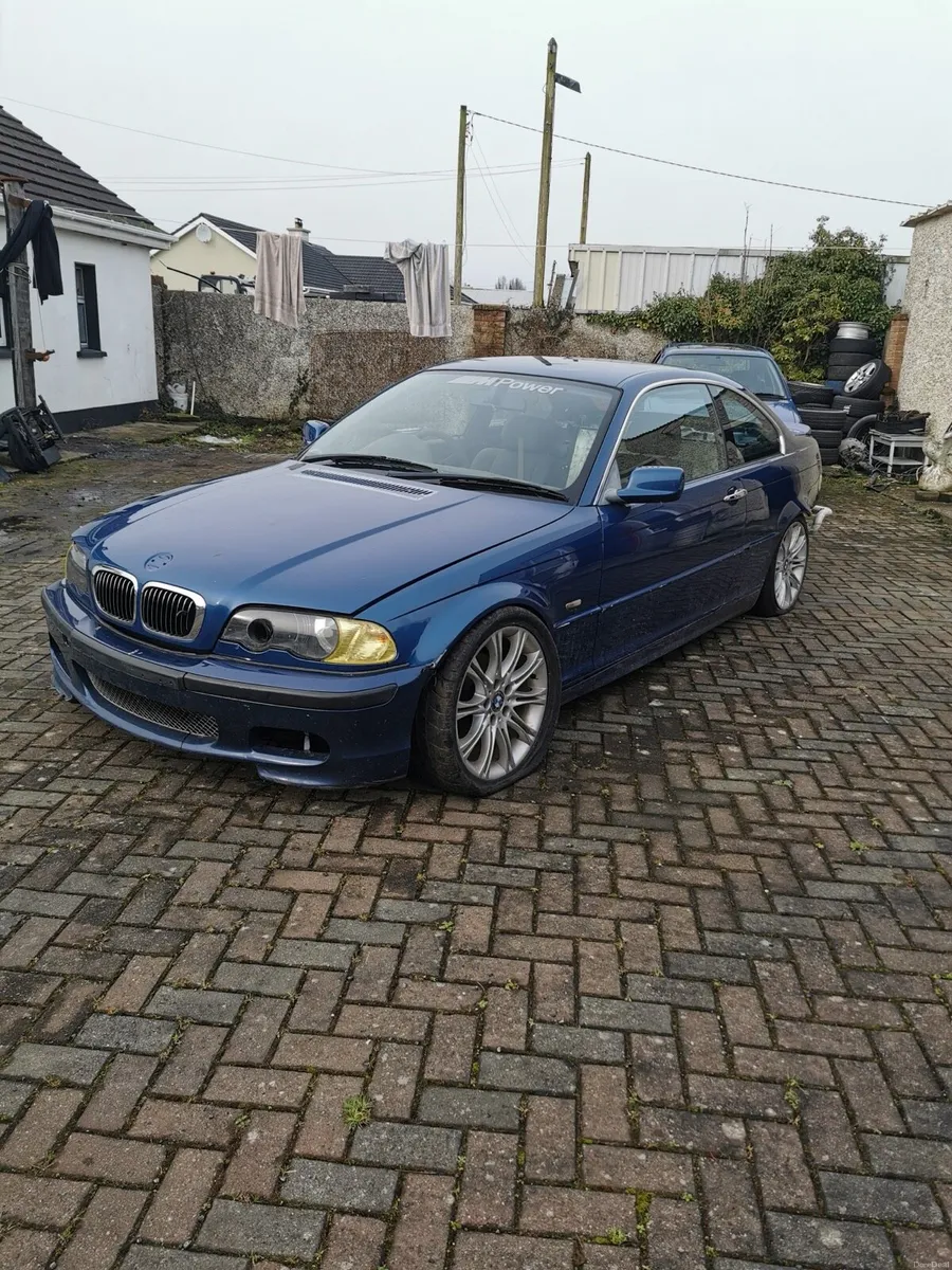 BMW 325i Drift/Slab car - Image 4