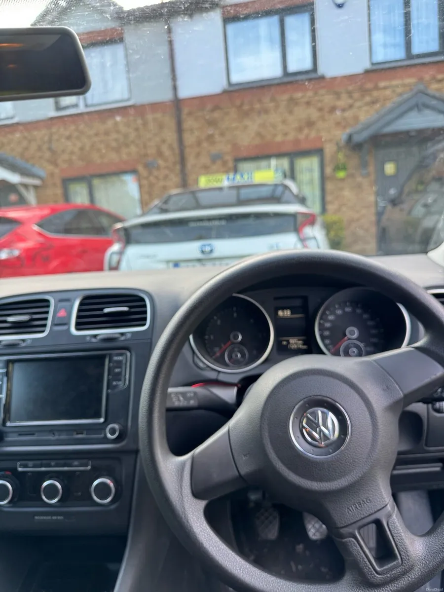 2011 VW GOLF 1.6 DIESEL - Image 5