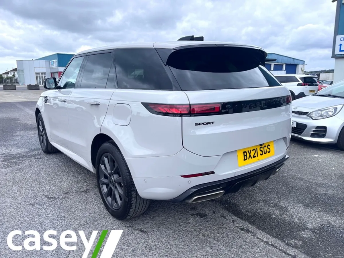 Land Rover Range Rover Sport SV - Image 2