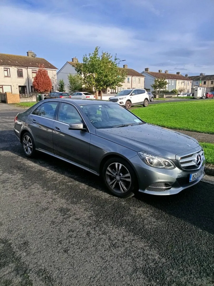 2015 Mercedes E220 bluetech CDI - Image 1