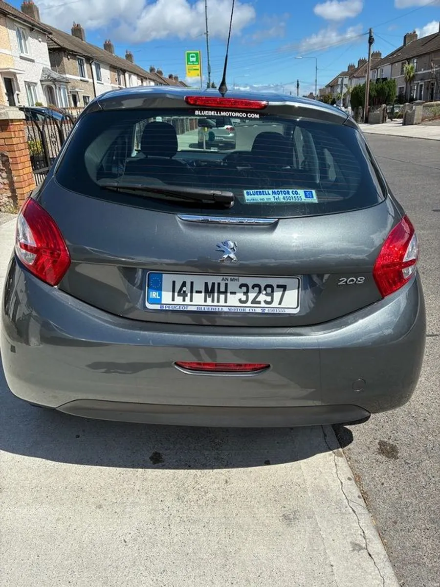 2014 Peugeot 208 - Image 2