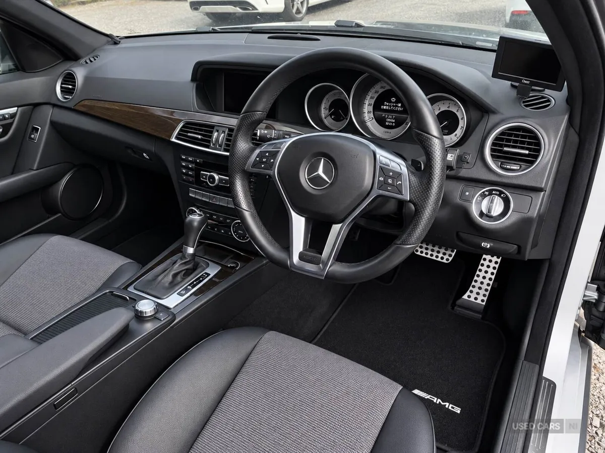 Mercedes-Benz C-Class 1.8 C180 5dr Petrol 7G-Troni - Image 5