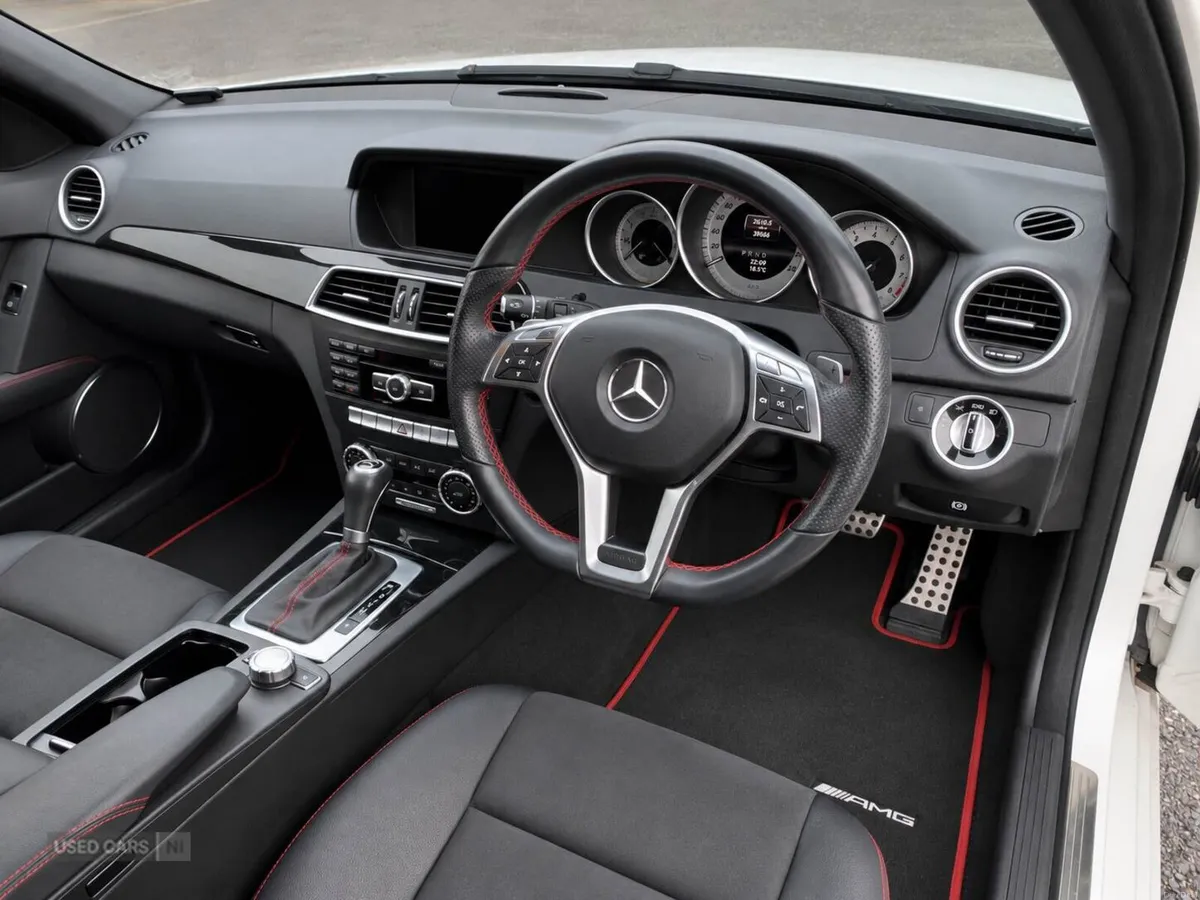 Mercedes-Benz C-Class 1.8 C200 5dr Petrol 7G-Troni - Image 5