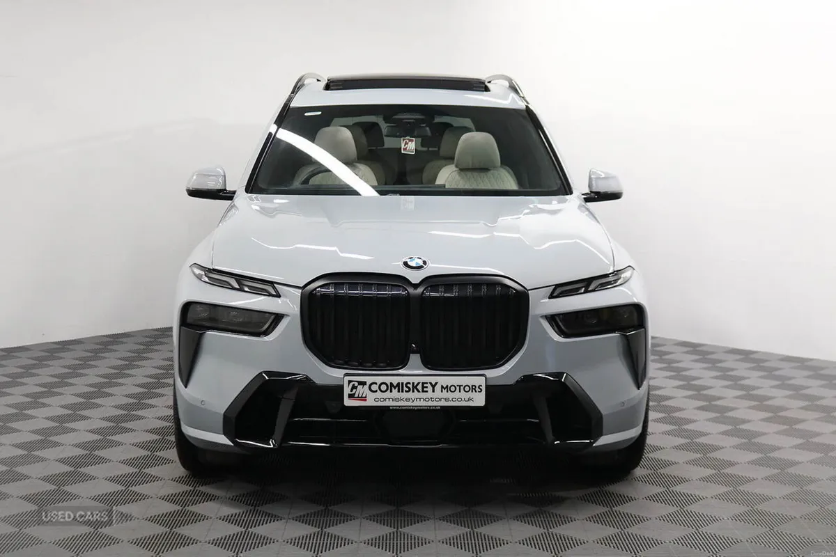 BMW X7 40d MHT M Sport - Image 2