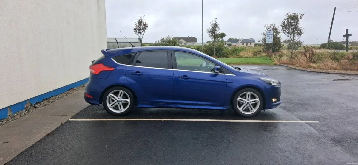 2015 Ford Focus Zetec S - Image 4