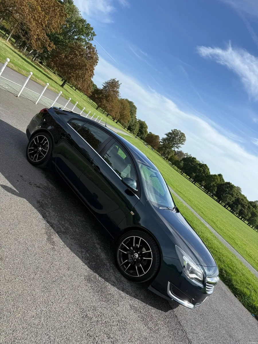 Great - Insignia 2.0 Diesel Manual – Vauxhall 2014 - Image 2
