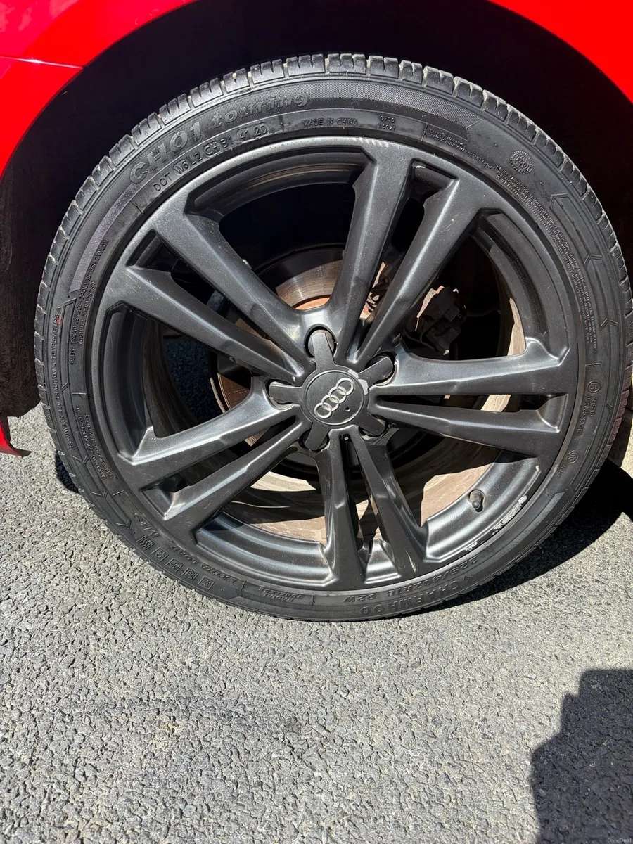 152 Audi A4 S-Line 1.6 Diesel Auto- Spotless - Image 6