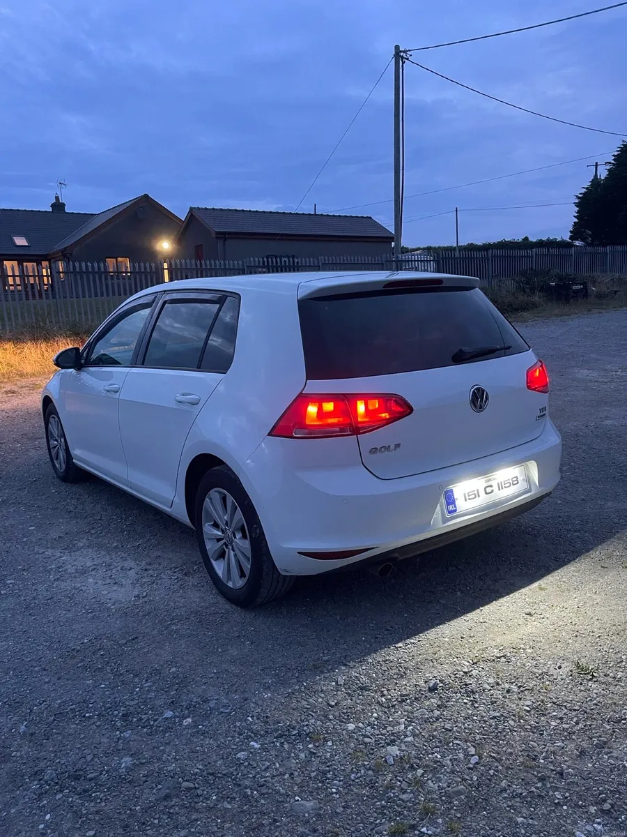 2015 Volkswagen Golf 1.6 TDI Comfortline - Image 2