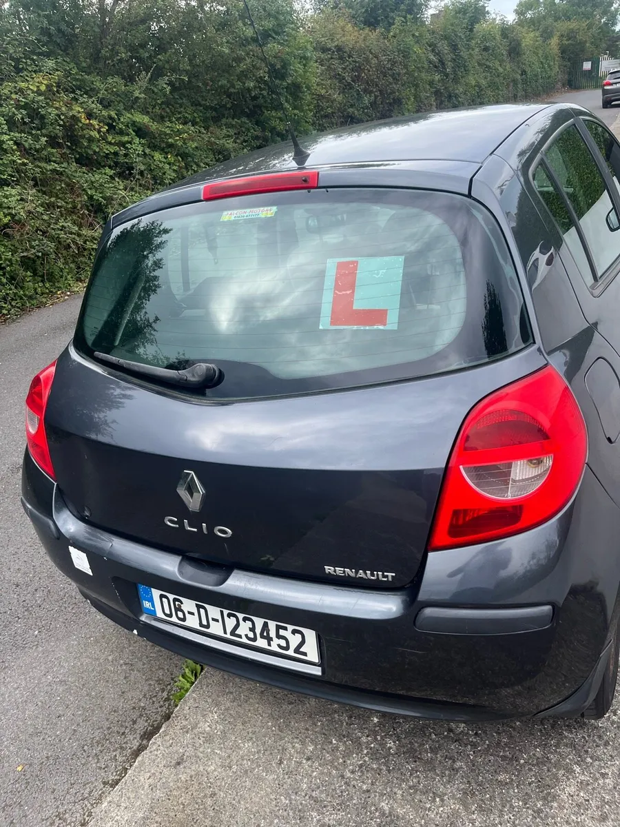 Renault Clio - Image 3
