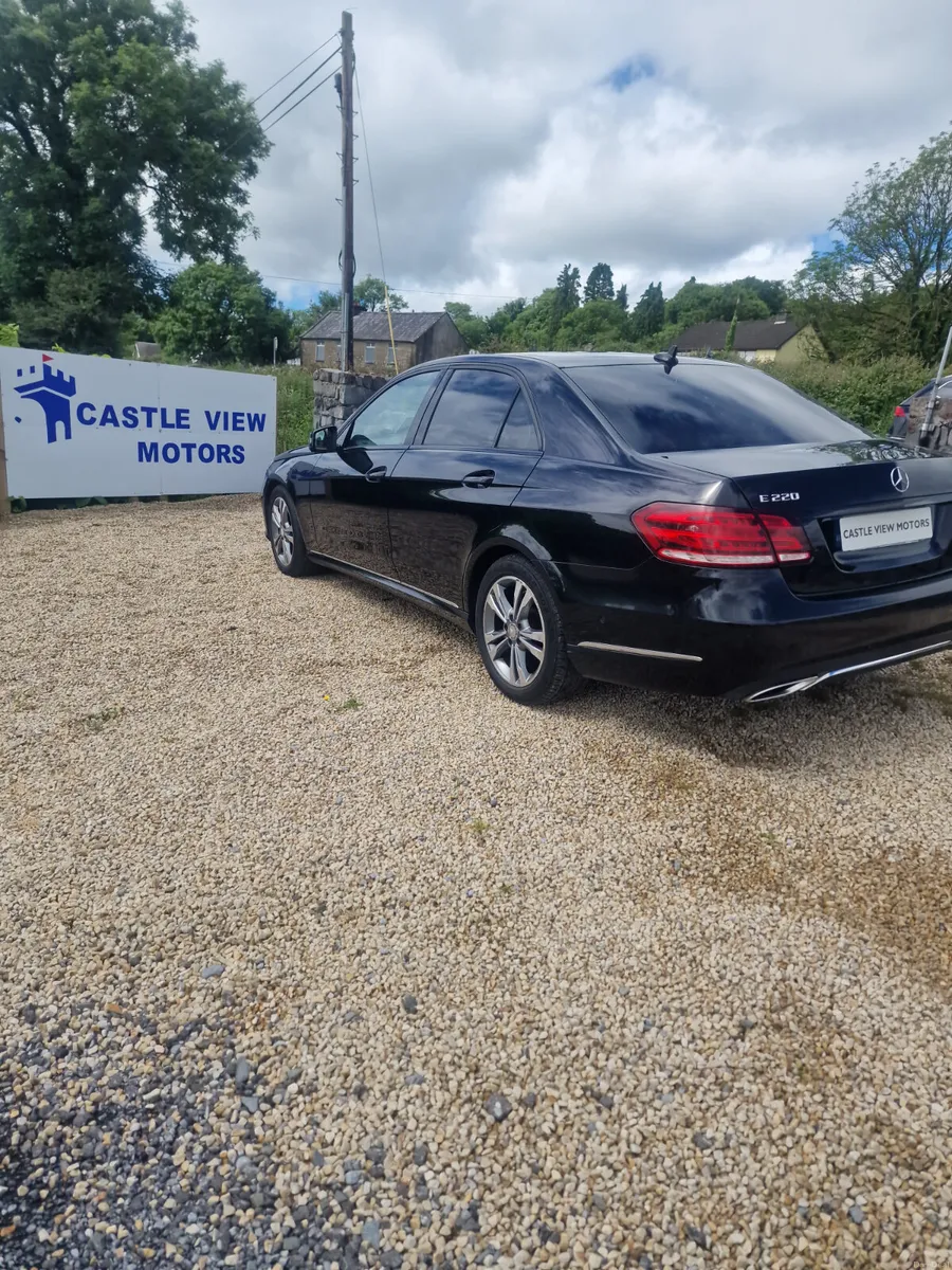 15 Mercedes-Benz Auto New Nct - Image 5