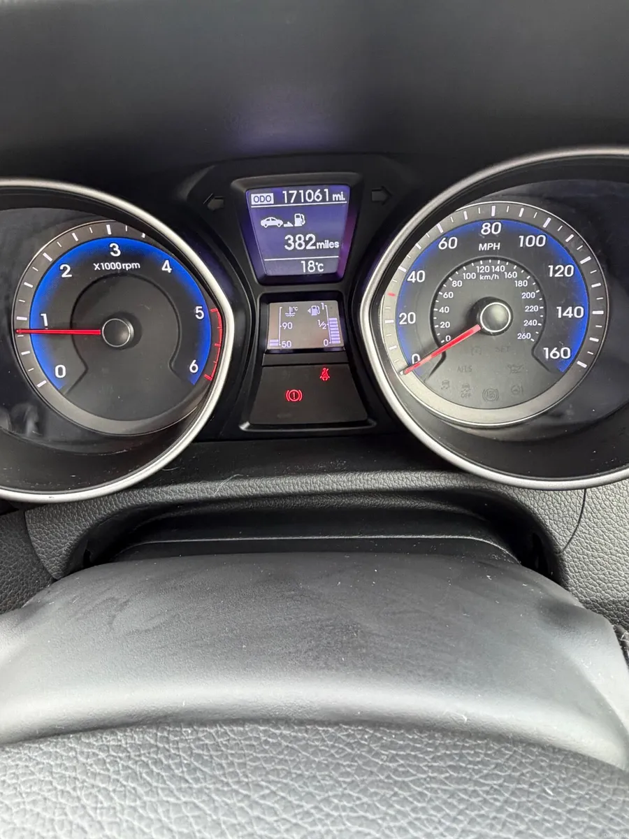 Hyundai i30 2016 - Image 4