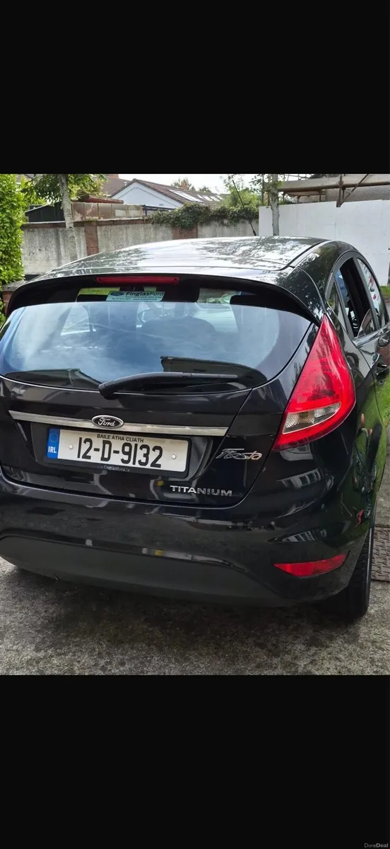 FORD FIESTA TITANIUM 1.25 5DR only 101,000km - Image 3