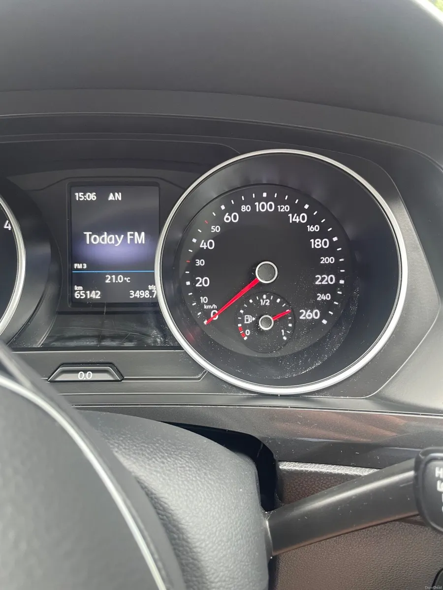 Volkswagen Tiguan 2017 - Image 4