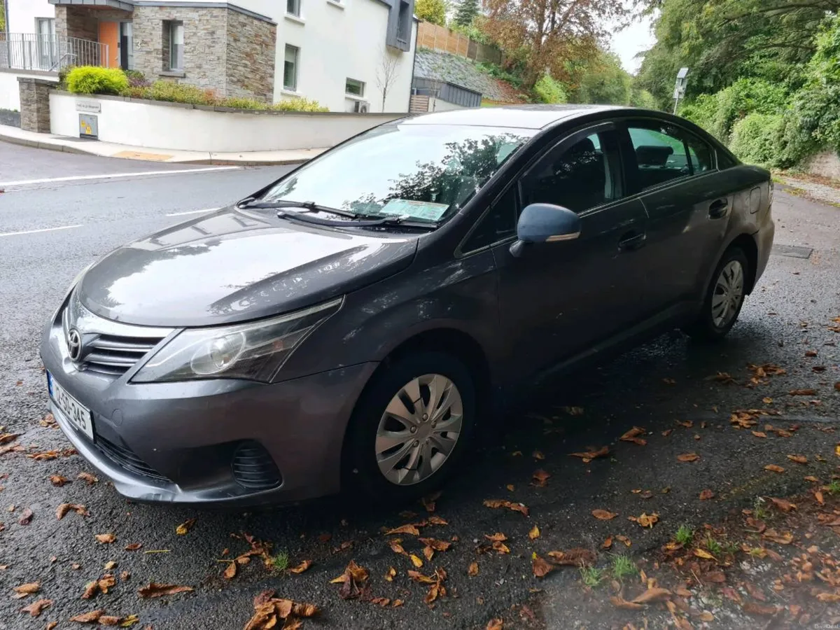 2012 Toyota Avensis - Image 4