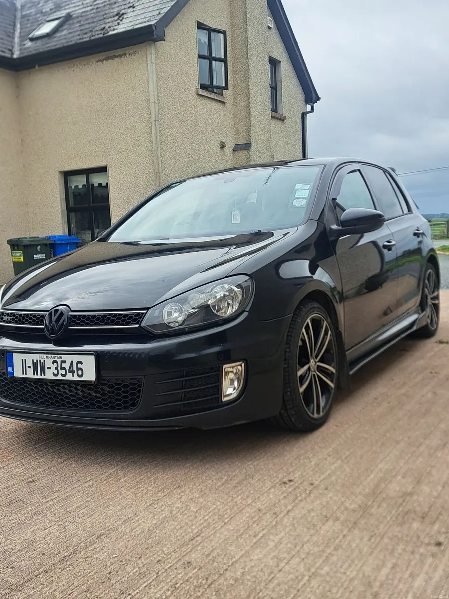 Volkswagen Golf 2011 - Image 1