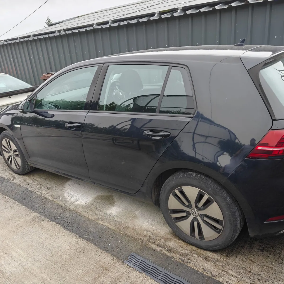 Volkswagen E-Golf 2019 - Image 5