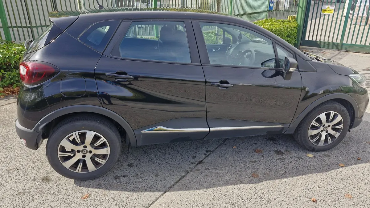 Renault Captur 2019 - Image 1