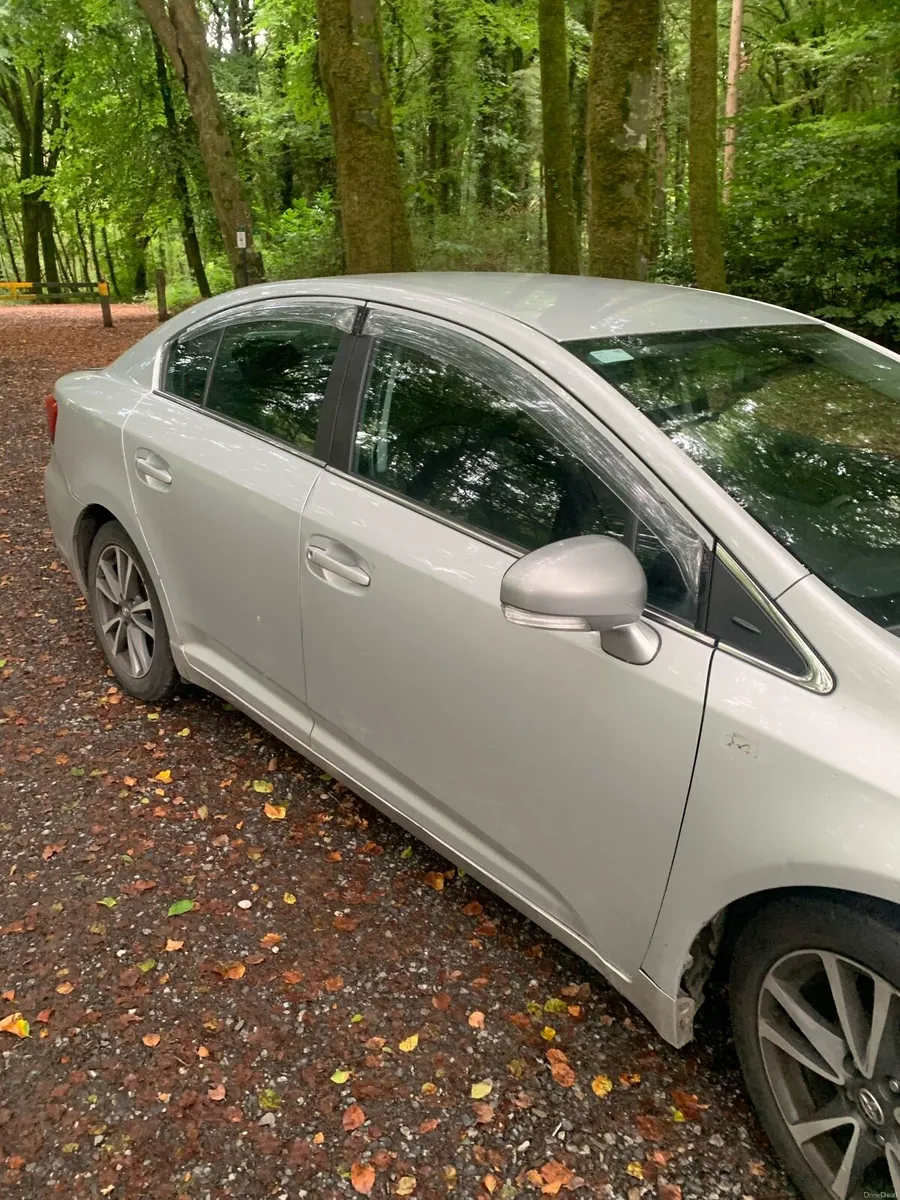 Toyota Avensis 2012, taxed and tested to aug 27 - Image 1